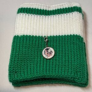 NWT UND Fighting Sioux Green and White Knit Legwarmers with Charms